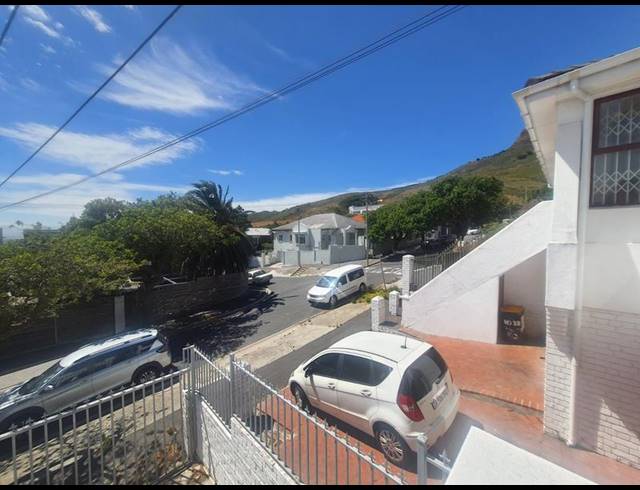 3 BEDROOM PROPERTY TO RENT IN UNIVERSITY ESTATE